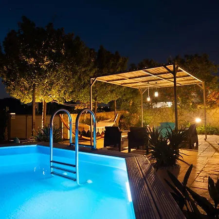 Le Dimore Di Ines - Con Piscina فيلة لوكوروتوندو
